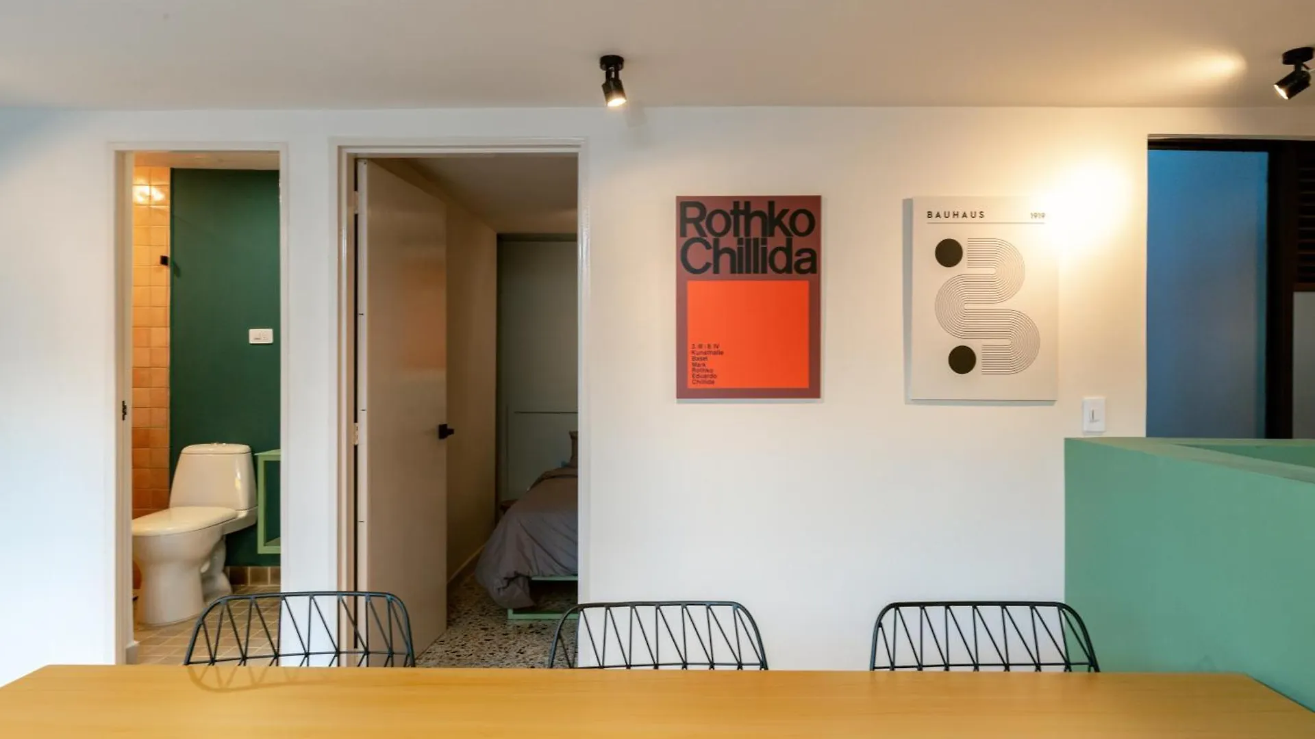 Apartamento Con Balcon, El Poblado Apartment Medellin