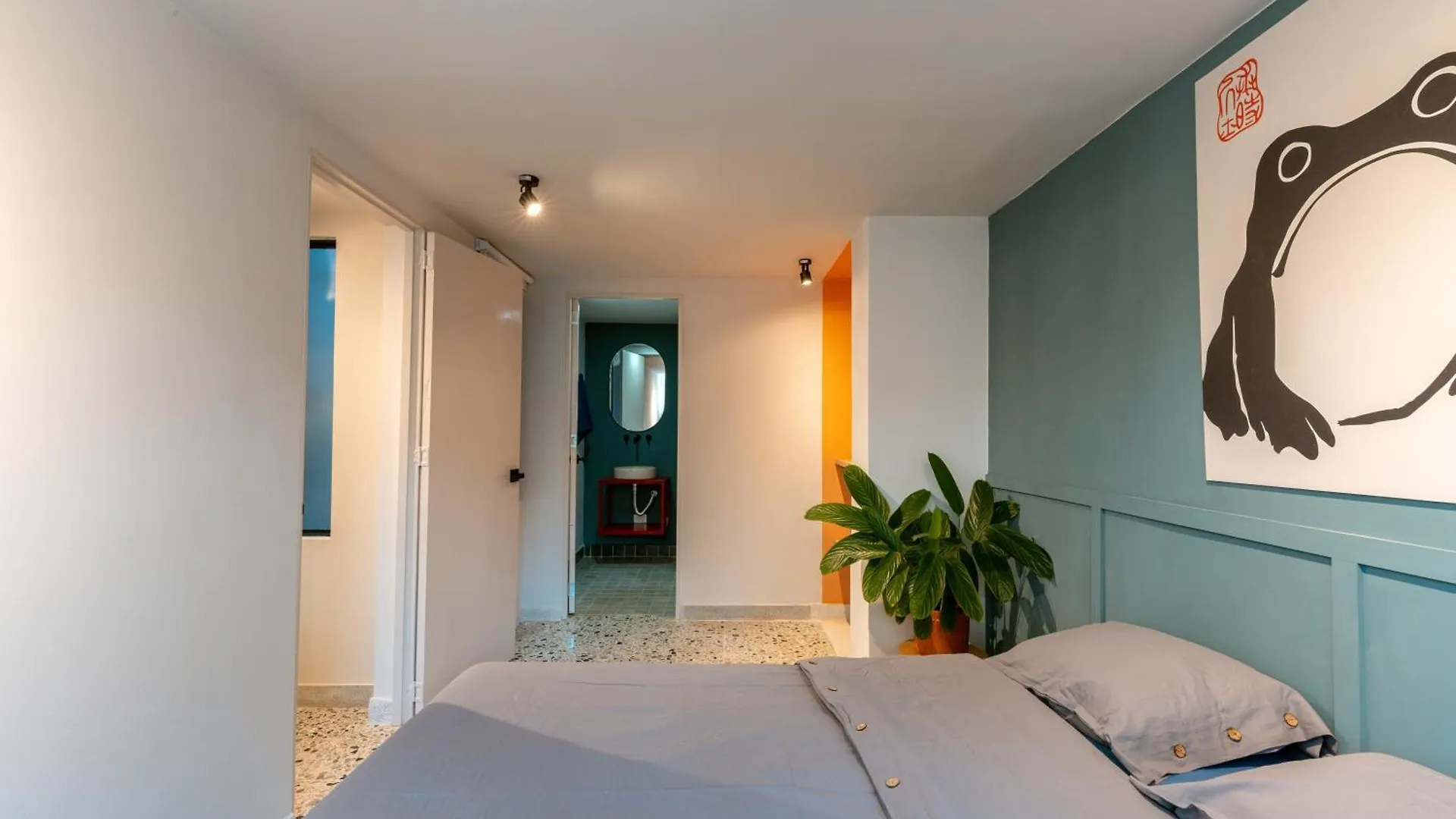Apartamento Con Balcon, El Poblado Apartment Medellin