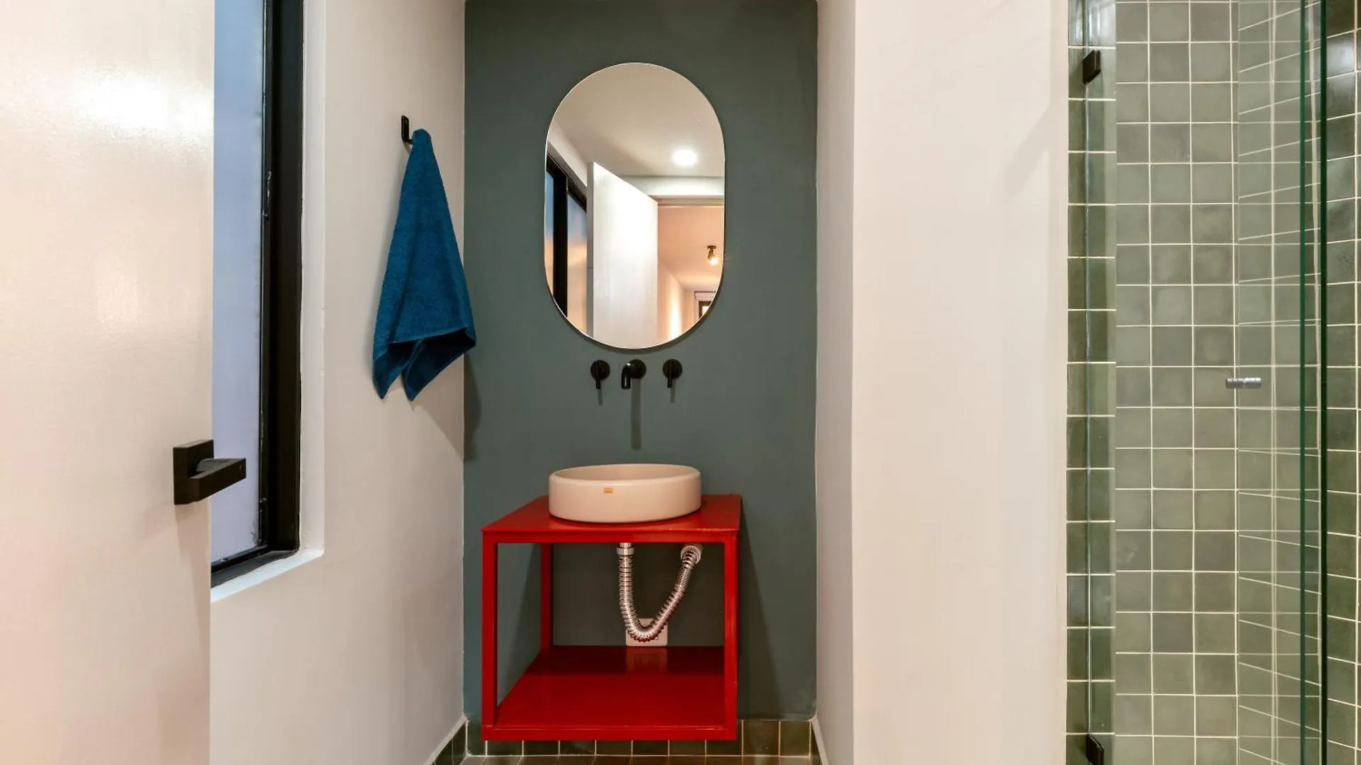 Apartamento Con Balcon, El Poblado Apartment Medellin