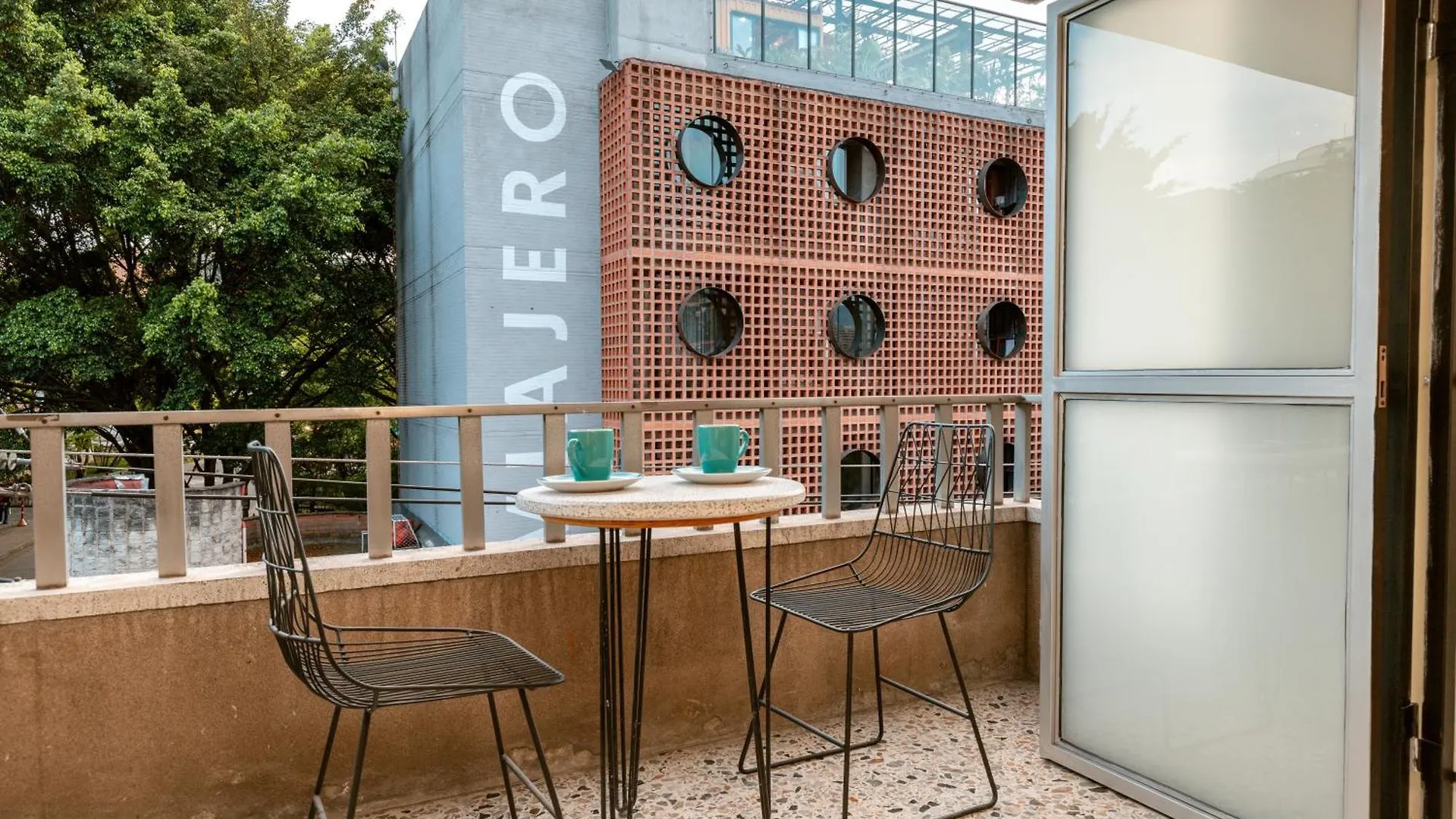 Apartamento Con Balcon, El Poblado Apartment Medellin Colombia